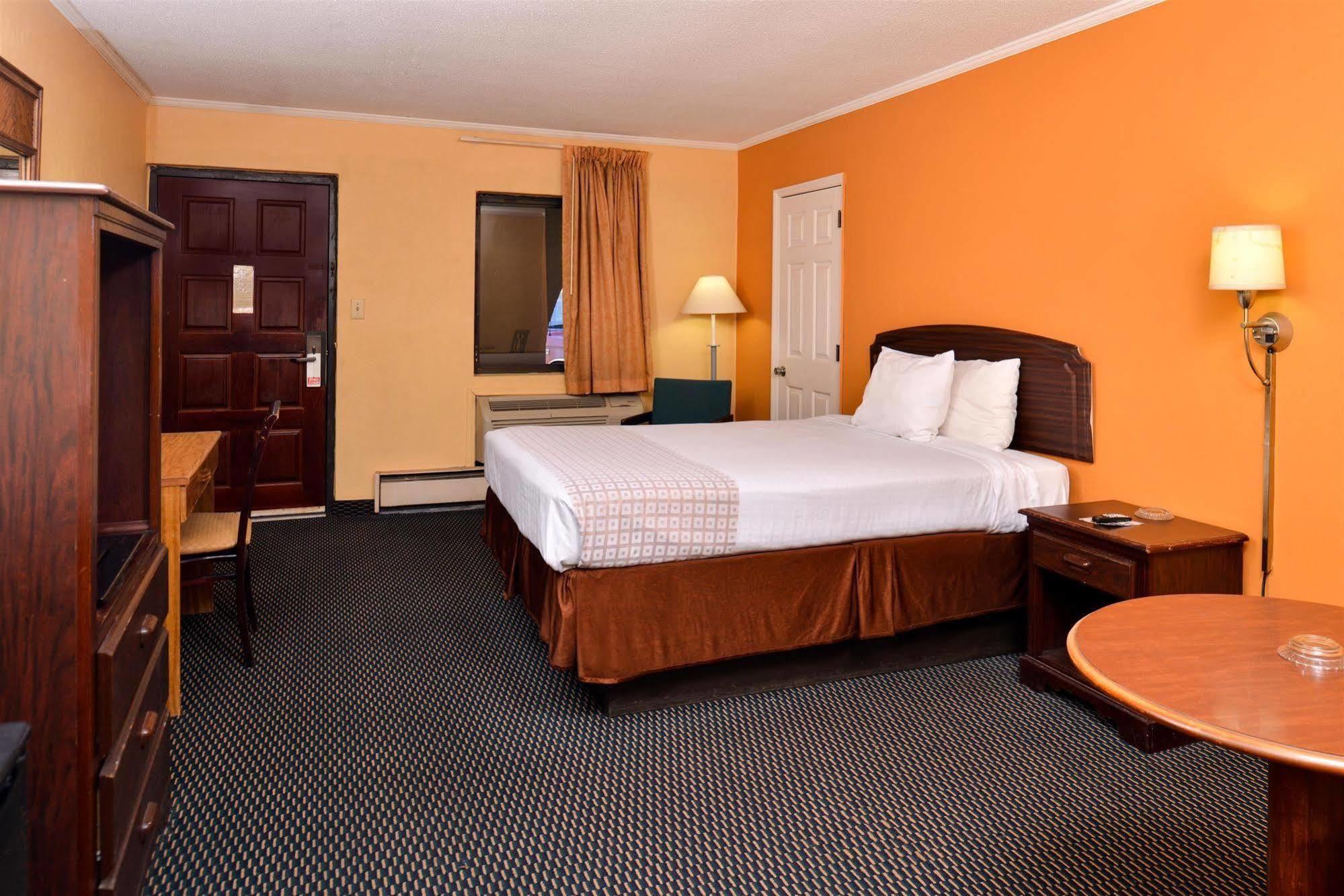 Loyalty Inn Rockingham Dış mekan fotoğraf